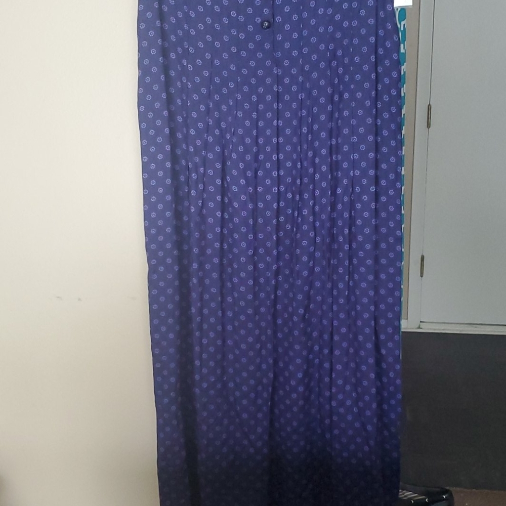 Dress - Picture 8 of 16